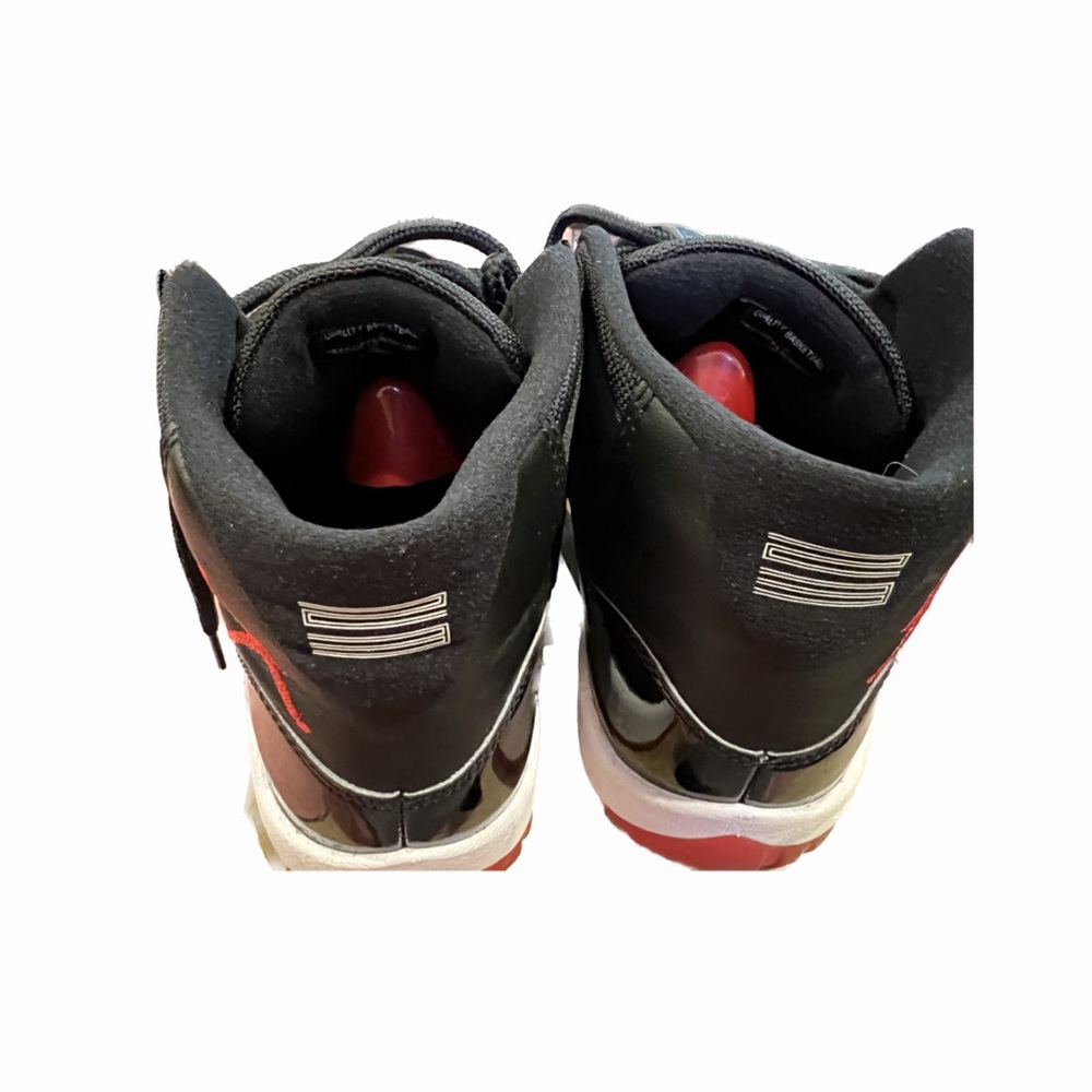 Jordan Retro 11 - Picture 6 of 6